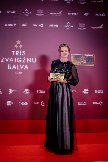 Sveicam un lepojamies ar mūsu Zani Embrekti