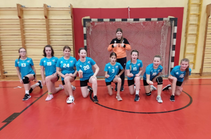 21. un 22. oktobrī Skrīveros meiteņu DKSS/Vaiņode Intrasport (Tārgale) apvienotā handbola komanda aizvadīja pirmo posmu U13 Latvijas jaunatnes čempionātā handbolā.