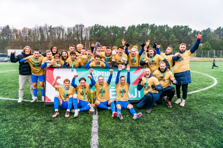 “Grobiņas” SC futbolisti Nākotnes līgas čempioni