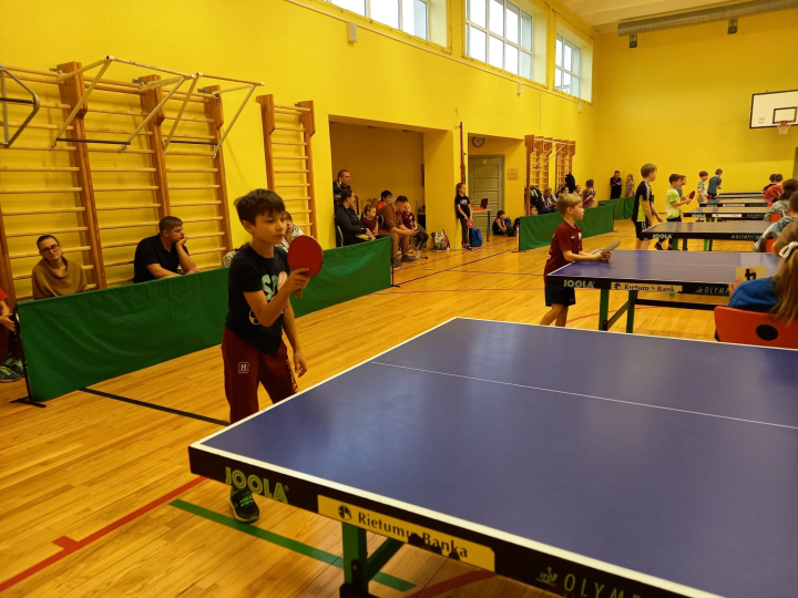 28.decembrī Nīcā noslēdzās “Bērnu līgas” sacensības galda tenisā. Kopā piedalījās 23 zēni un 15 meitenes no Pāvilostas, Nīcas, Rucavas, Durbes treniņu grupām. 
