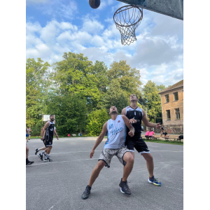 Dienvidkurzemes novadā notiks 3x3 ielu basketbola sacensību sērija – aicināti visi sporta entuziasti!
