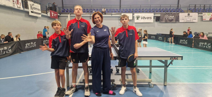Godalgotās vietas DKSS Latvijas 2025. gada galda tenisa komandu čempionātā jauniešiem II sabraukumā