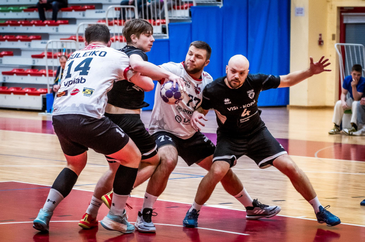 HK Vaiņode noslēdz sezonas pirmo pusi trešajā vietā A grupā