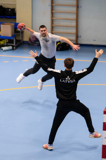 Lepojamies ar audzēkņa Uvja Mikāla nozīmīgu panākumu viņa karjerā – iekļaušana Latvijas Nacionālajā handbola izlases kandidātu sarakstā
