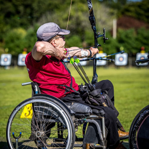 Jānis Kants izcīna 3. vietu Baltijas Atklātajā čempionātā loka šaušanā komandu ieskaitē