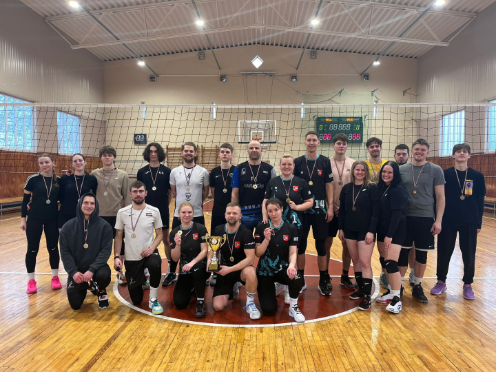 Noslēdzās Ziemas sporta spēles Pāvilostā.