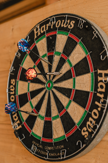 Kazdangā norisināsies šautriņu mešanas sacensības pāriem