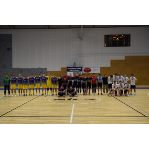 Nīcā norisinājās Dienvidkurzemes Kauss telpu futbolā.