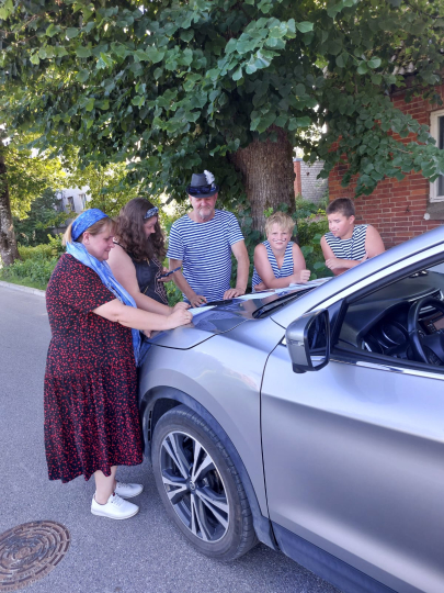 Autoorientēšanās sacensībās Durbē noskaidroti veiklākie un atjautīgākie dalībnieki