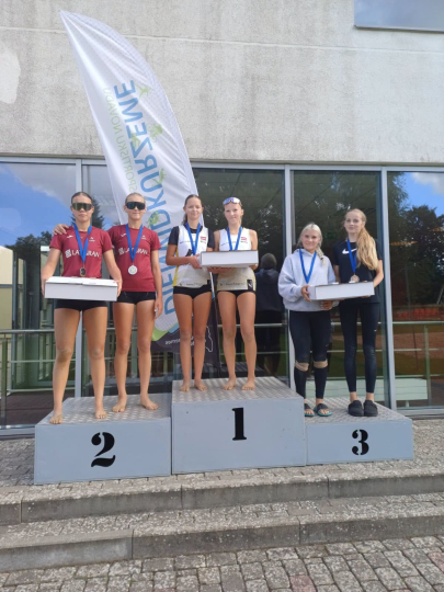 Noslēdzies Aizputes čempionāts pludmales volejbolā jauniešiem