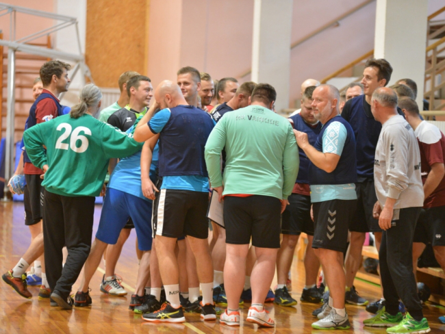 Handbola salidojums Vaiņodē - handbolam 50!