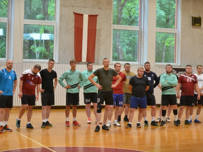 Handbola salidojums Vaiņodē - handbolam 50!