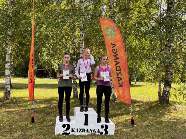 Rudens kross Kazdangas parkā