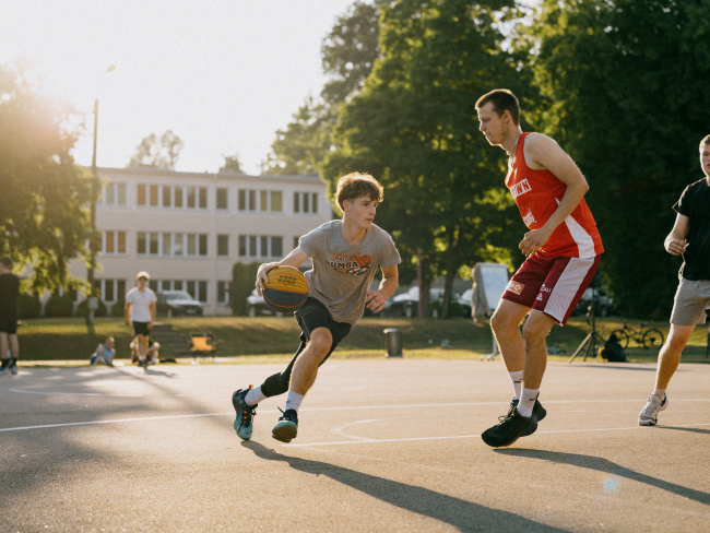 3x3 BASKETBOLS