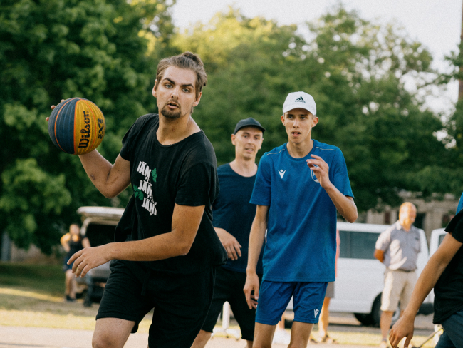 3x3 BASKETBOLS