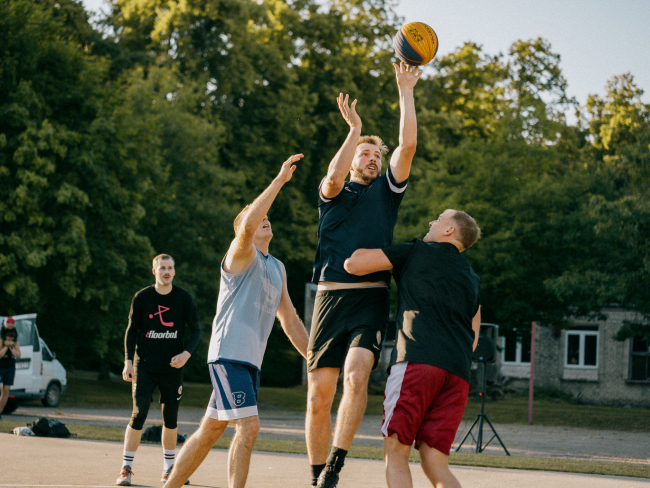 3x3 BASKETBOLS