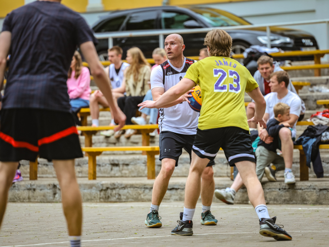Vērgalē aizvadīts pirmais Dienvidkurzemes novada 3x3 basketbola turnīra posms
