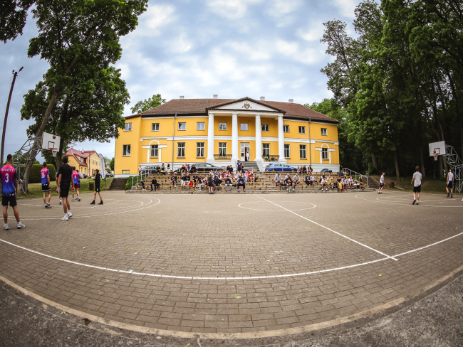 Vērgalē aizvadīts pirmais Dienvidkurzemes novada 3x3 basketbola turnīra posms
