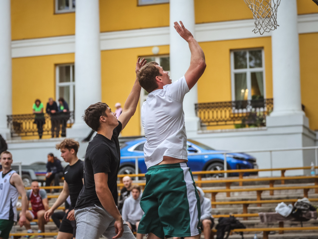Vērgalē aizvadīts pirmais Dienvidkurzemes novada 3x3 basketbola turnīra posms