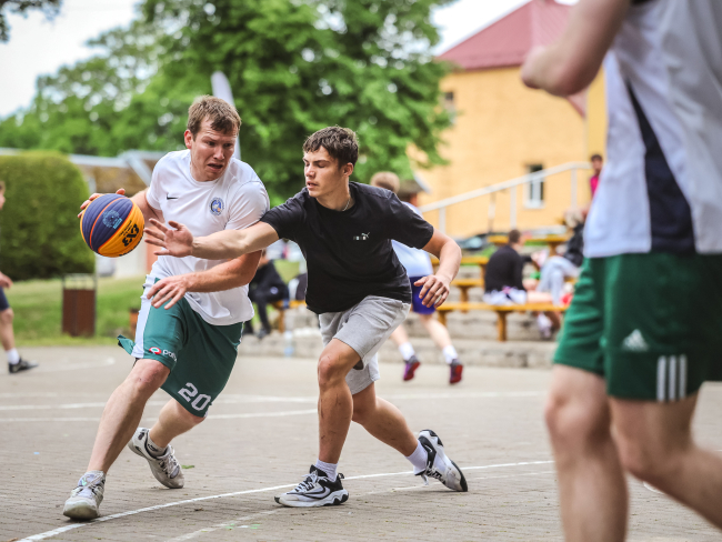 Vērgalē aizvadīts pirmais Dienvidkurzemes novada 3x3 basketbola turnīra posms