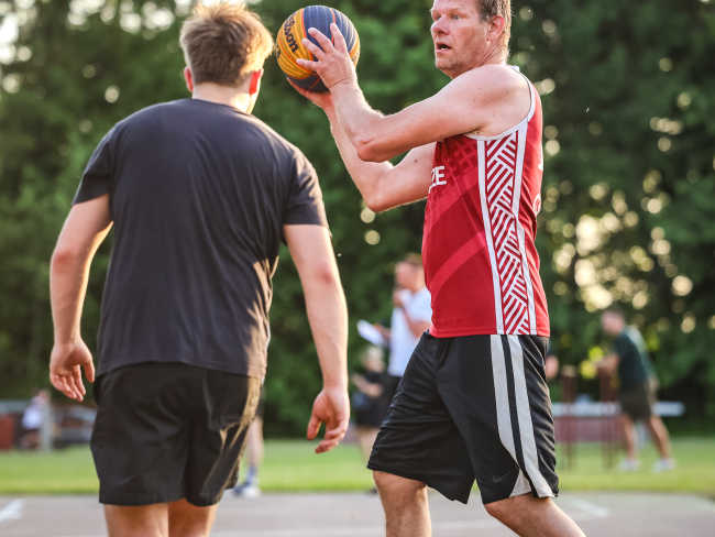 Durbē aizvadīts otrais Dienvidkurzemes novada 3x3 basketbola turnīra posms