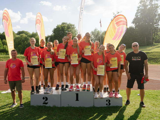 Vasaras spēļu kausa pirmais posms