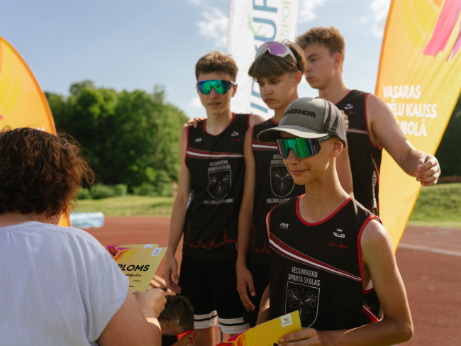 Vasaras spēļu kausa pirmais posms