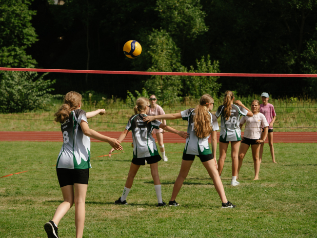 Vasaras spēļu kausa pirmais posms